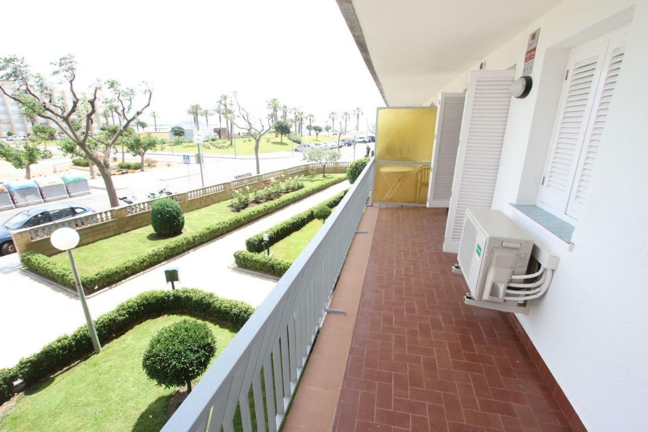 Carrer De Victoria Dels Angels, 11 Apartment La Pineda Exterior photo