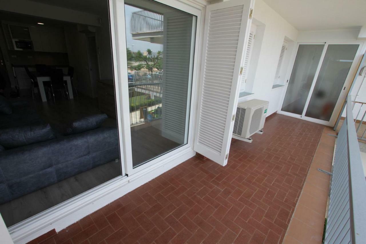 Carrer De Victoria Dels Angels, 11 Apartment La Pineda Exterior photo
